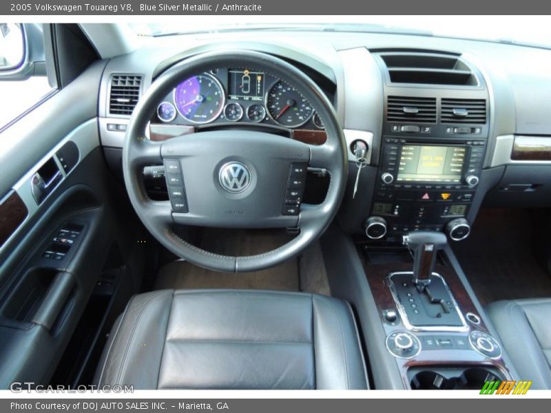 Blue Silver Metallic / Anthracite 2005 Volkswagen Touareg V8