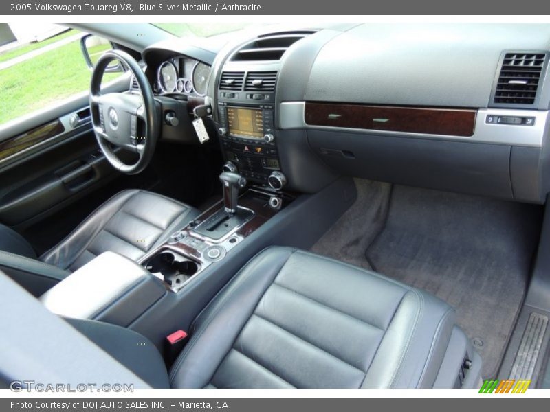 Blue Silver Metallic / Anthracite 2005 Volkswagen Touareg V8