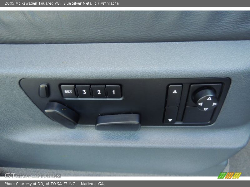 Blue Silver Metallic / Anthracite 2005 Volkswagen Touareg V8
