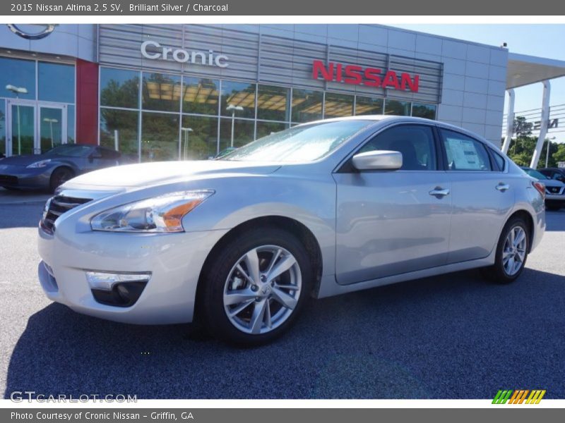 Brilliant Silver / Charcoal 2015 Nissan Altima 2.5 SV