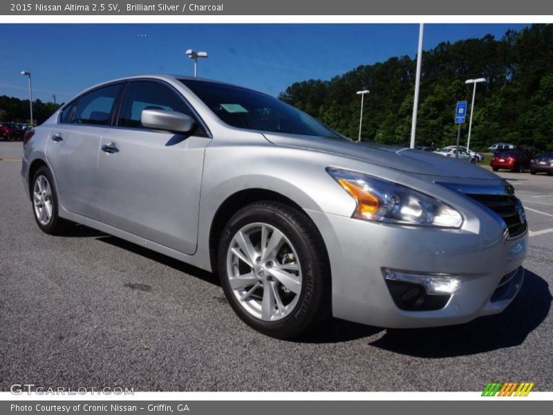 Brilliant Silver / Charcoal 2015 Nissan Altima 2.5 SV