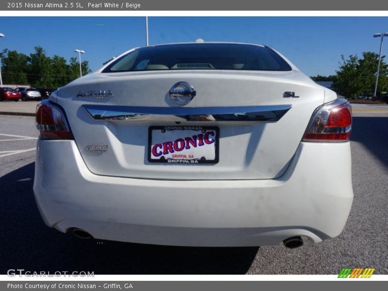 Pearl White / Beige 2015 Nissan Altima 2.5 SL