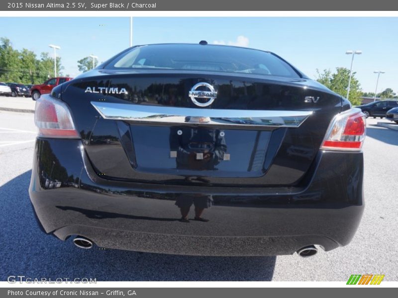 Super Black / Charcoal 2015 Nissan Altima 2.5 SV