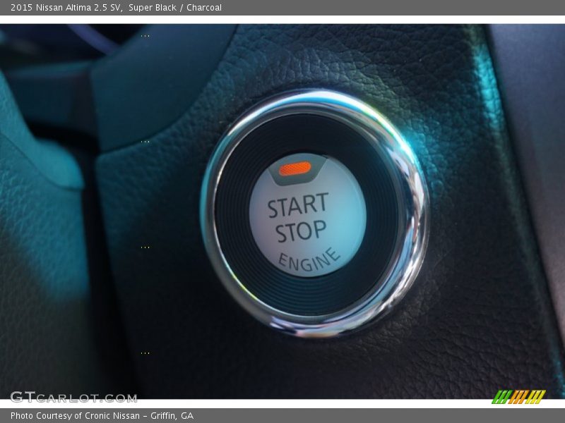 Super Black / Charcoal 2015 Nissan Altima 2.5 SV