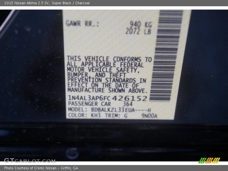 Super Black / Charcoal 2015 Nissan Altima 2.5 SV