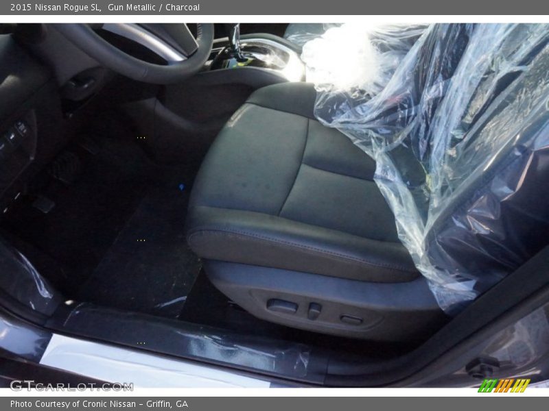 Gun Metallic / Charcoal 2015 Nissan Rogue SL