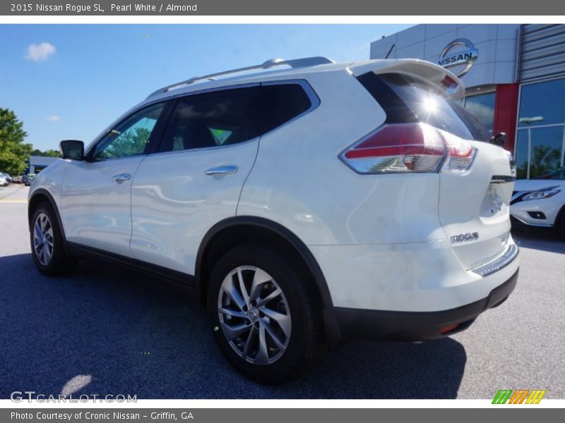 Pearl White / Almond 2015 Nissan Rogue SL