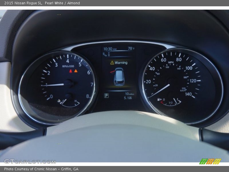Pearl White / Almond 2015 Nissan Rogue SL