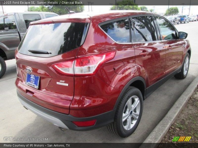 Sunset Metallic / Charcoal Black 2015 Ford Escape SE