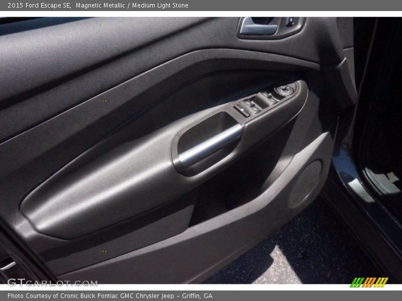 Magnetic Metallic / Medium Light Stone 2015 Ford Escape SE