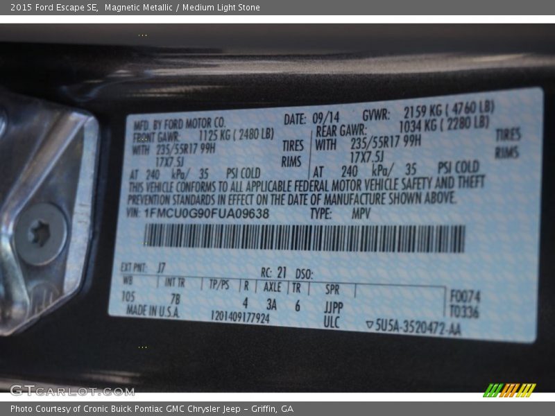 Magnetic Metallic / Medium Light Stone 2015 Ford Escape SE