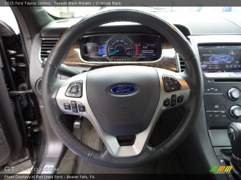 Tuxedo Black Metallic / Charcoal Black 2015 Ford Taurus Limited