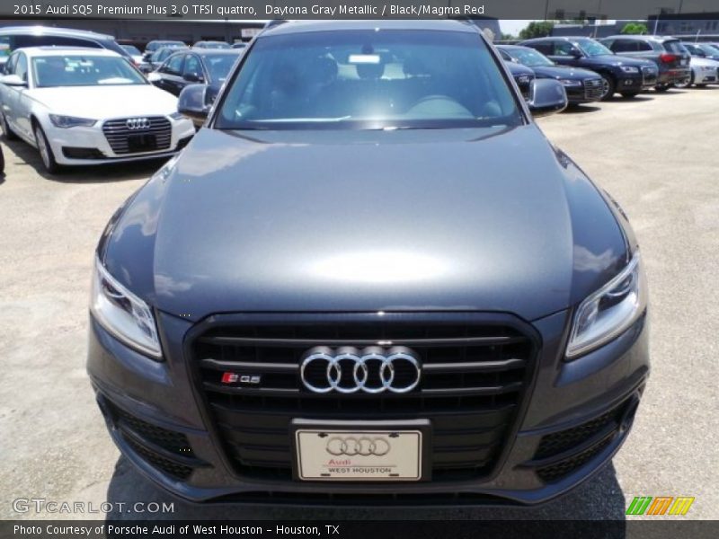 Daytona Gray Metallic / Black/Magma Red 2015 Audi SQ5 Premium Plus 3.0 TFSI quattro