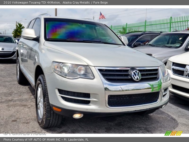 Alaska Gray Metallic / Pure Beige 2010 Volkswagen Touareg TDI 4XMotion