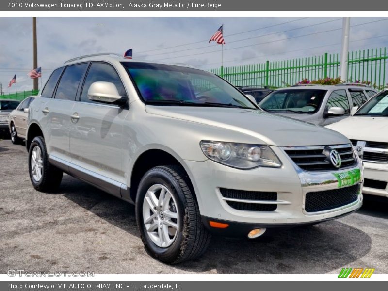 Alaska Gray Metallic / Pure Beige 2010 Volkswagen Touareg TDI 4XMotion