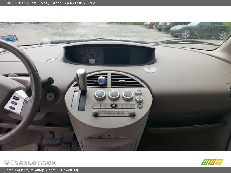 Green Tea Metallic / Gray 2004 Nissan Quest 3.5 SL