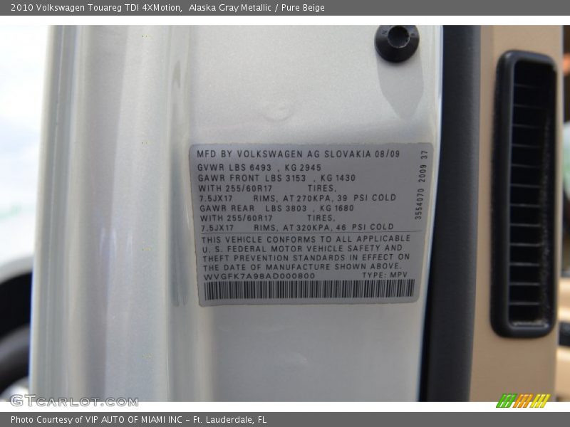 Alaska Gray Metallic / Pure Beige 2010 Volkswagen Touareg TDI 4XMotion