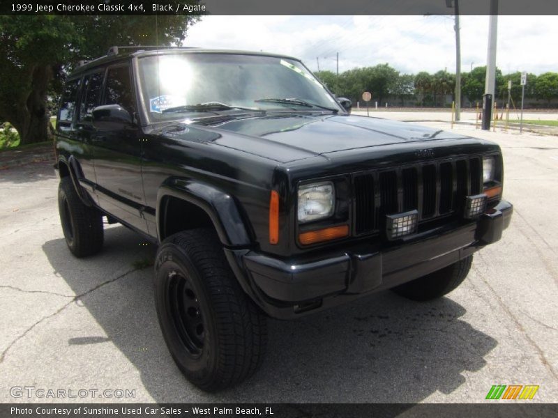 Black / Agate 1999 Jeep Cherokee Classic 4x4