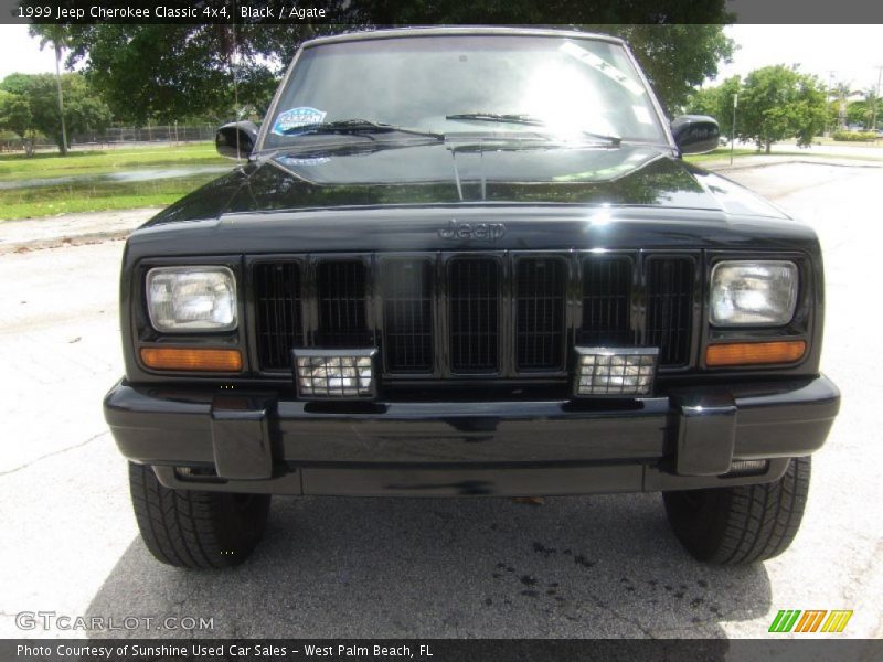 Black / Agate 1999 Jeep Cherokee Classic 4x4