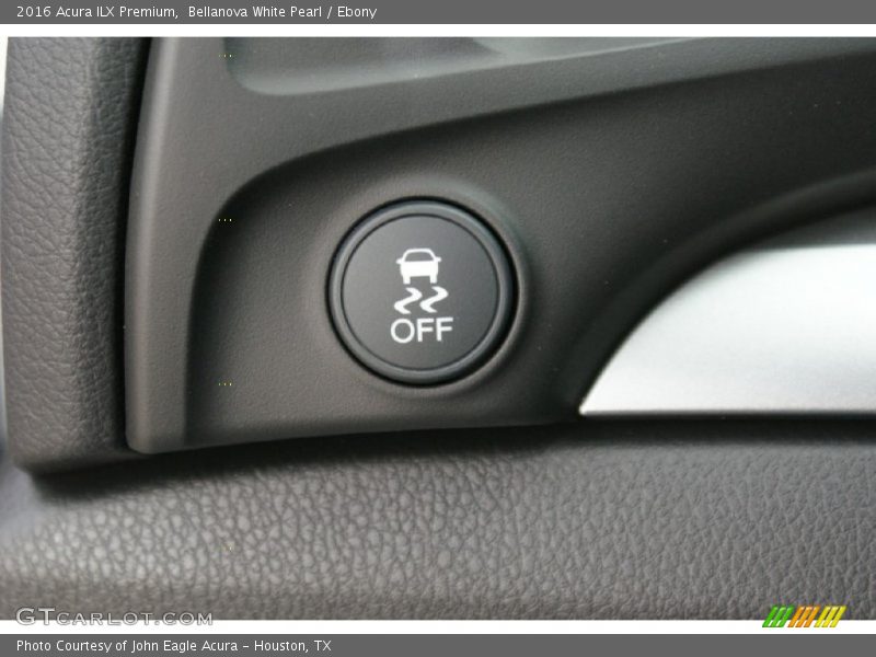 Bellanova White Pearl / Ebony 2016 Acura ILX Premium