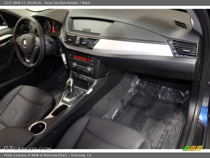 Deep Sea Blue Metallic / Black 2015 BMW X1 sDrive28i