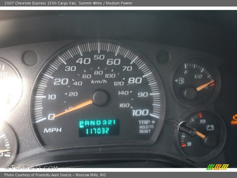 Summit White / Medium Pewter 2007 Chevrolet Express 1500 Cargo Van