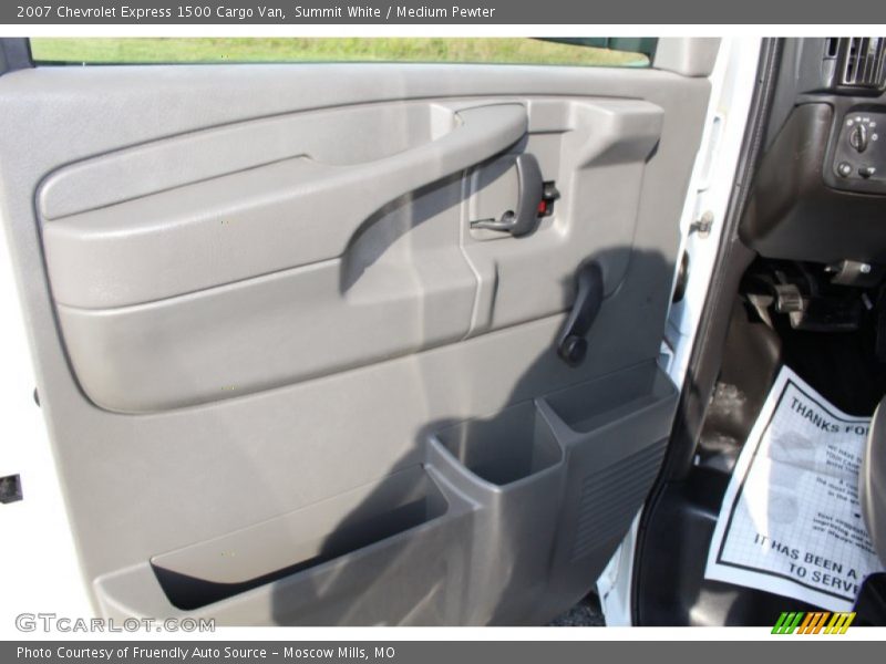 Summit White / Medium Pewter 2007 Chevrolet Express 1500 Cargo Van