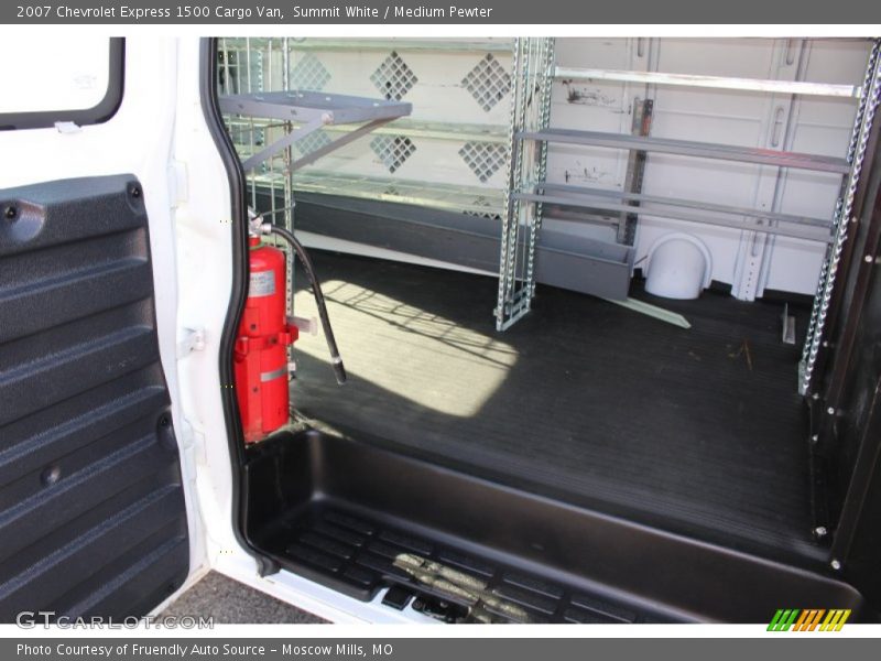 Summit White / Medium Pewter 2007 Chevrolet Express 1500 Cargo Van