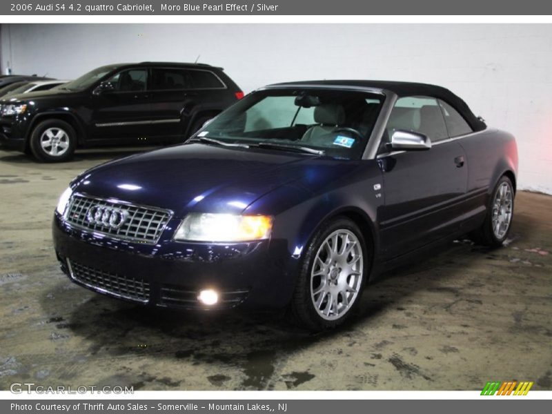 Front 3/4 View of 2006 S4 4.2 quattro Cabriolet