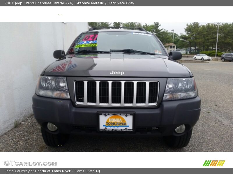 Graphite Metallic / Dark Slate Gray 2004 Jeep Grand Cherokee Laredo 4x4