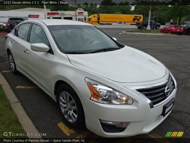 Pearl White / Beige 2013 Nissan Altima 2.5 S