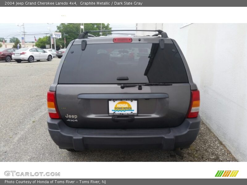 Graphite Metallic / Dark Slate Gray 2004 Jeep Grand Cherokee Laredo 4x4