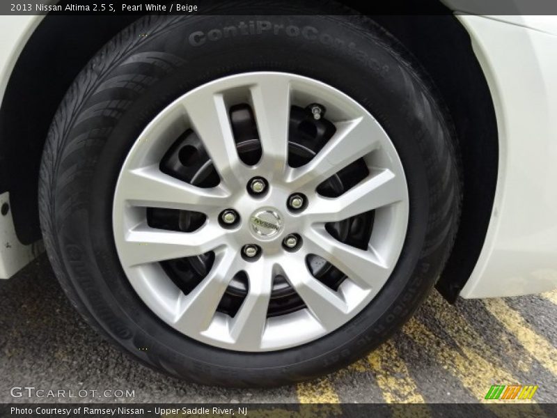 Pearl White / Beige 2013 Nissan Altima 2.5 S