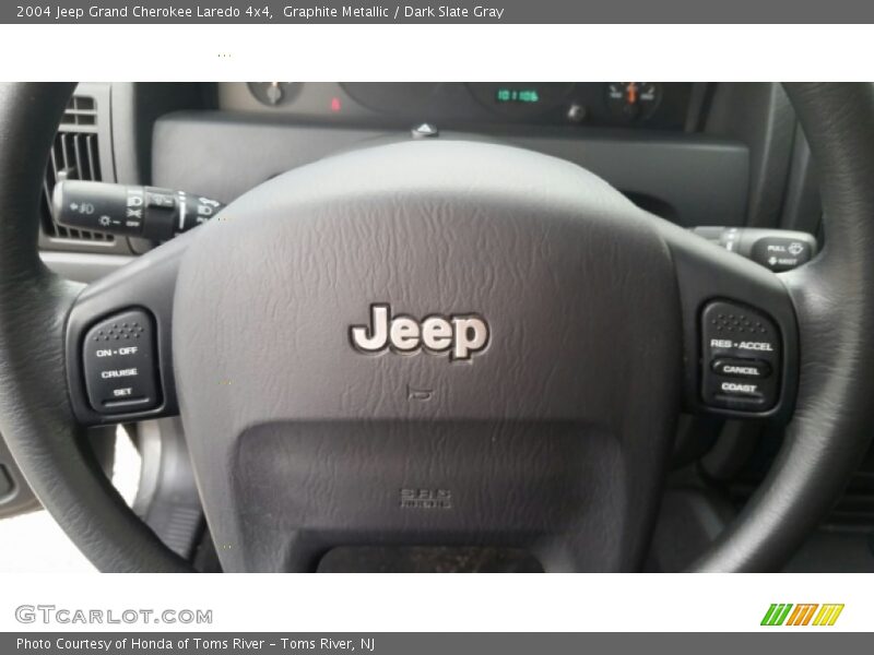 Graphite Metallic / Dark Slate Gray 2004 Jeep Grand Cherokee Laredo 4x4