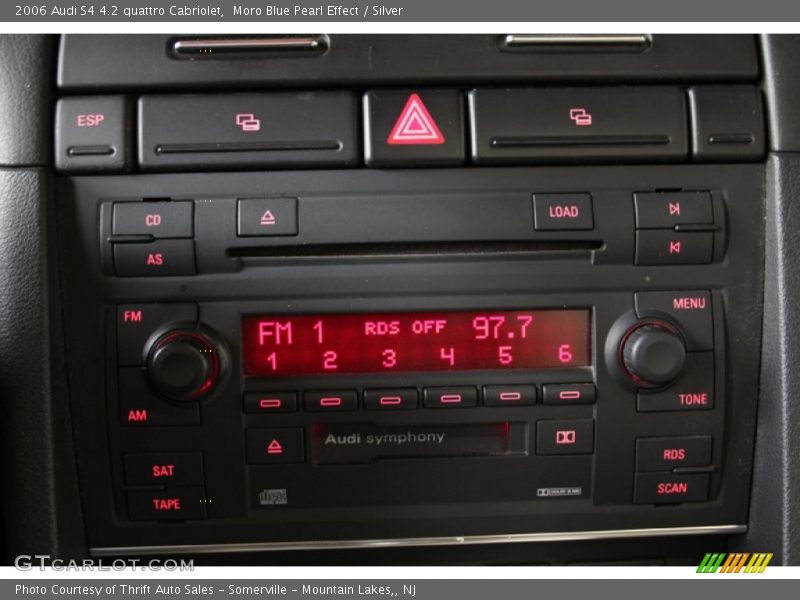 Audio System of 2006 S4 4.2 quattro Cabriolet
