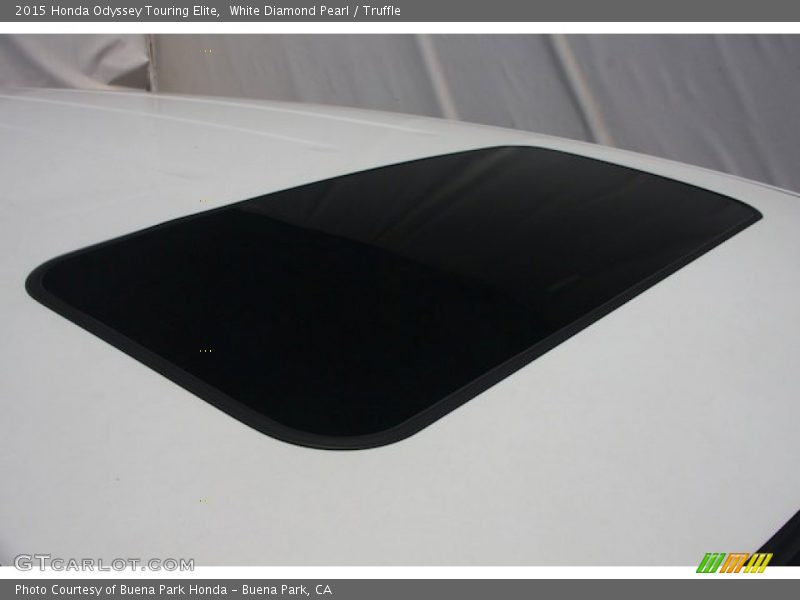 White Diamond Pearl / Truffle 2015 Honda Odyssey Touring Elite