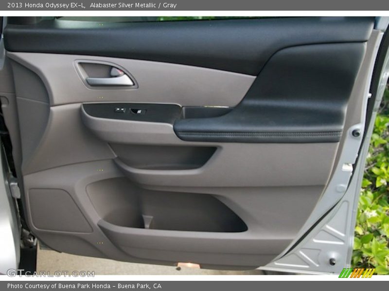 Alabaster Silver Metallic / Gray 2013 Honda Odyssey EX-L