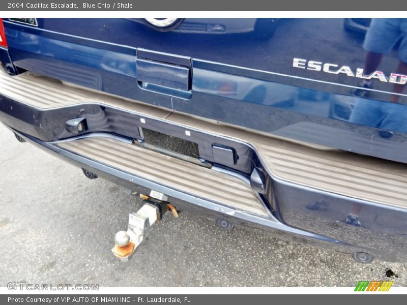 Blue Chip / Shale 2004 Cadillac Escalade