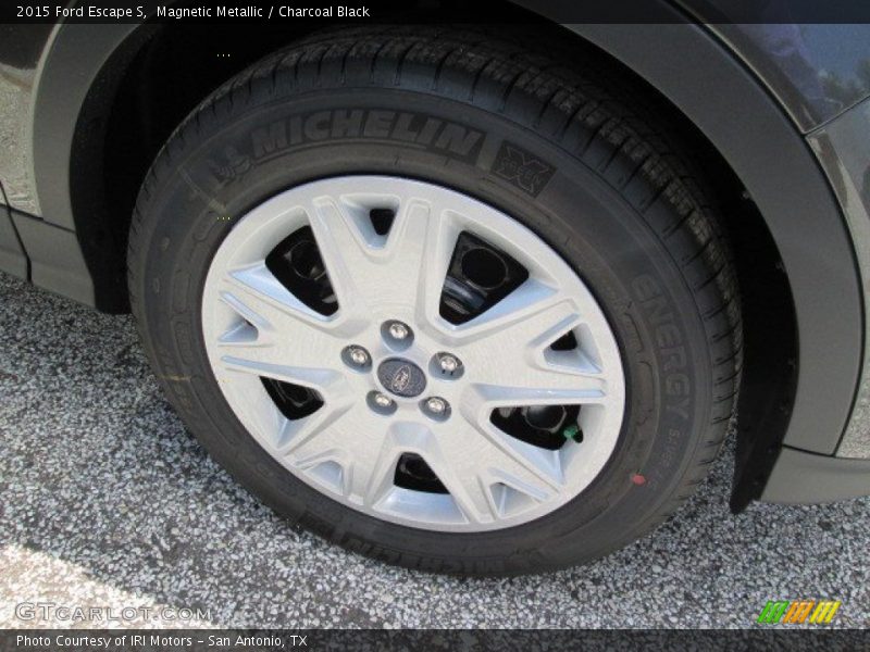 Magnetic Metallic / Charcoal Black 2015 Ford Escape S