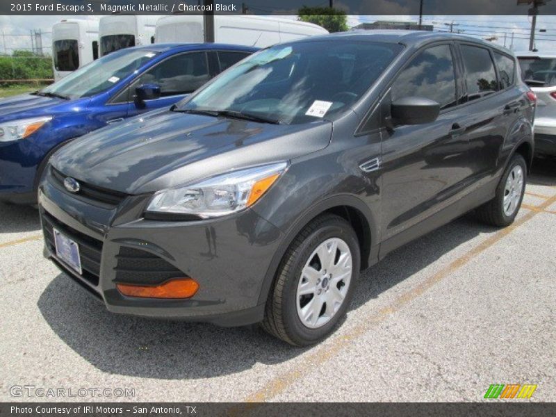 Magnetic Metallic / Charcoal Black 2015 Ford Escape S