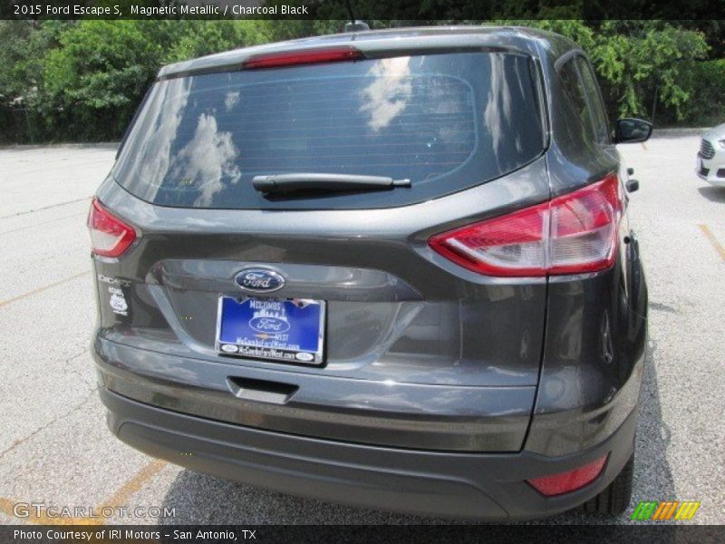 Magnetic Metallic / Charcoal Black 2015 Ford Escape S