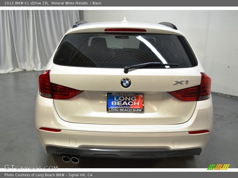 Mineral White Metallic / Black 2013 BMW X1 sDrive 28i