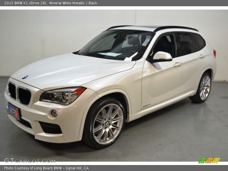 Mineral White Metallic / Black 2013 BMW X1 sDrive 28i