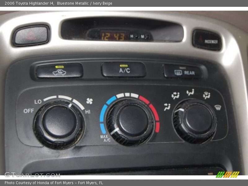 Bluestone Metallic / Ivory Beige 2006 Toyota Highlander I4