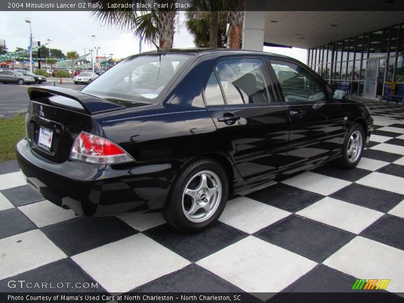Labrador Black Pearl / Black 2004 Mitsubishi Lancer OZ Rally