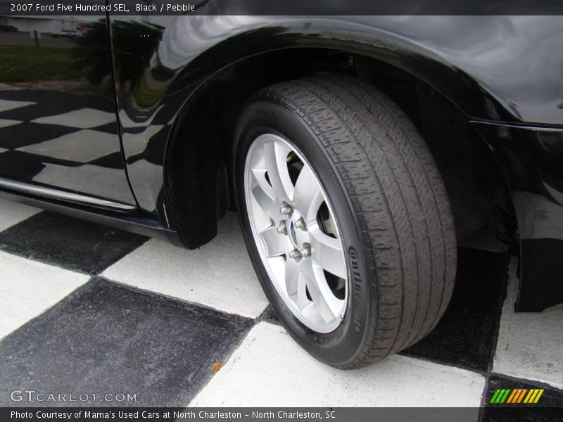 Black / Pebble 2007 Ford Five Hundred SEL