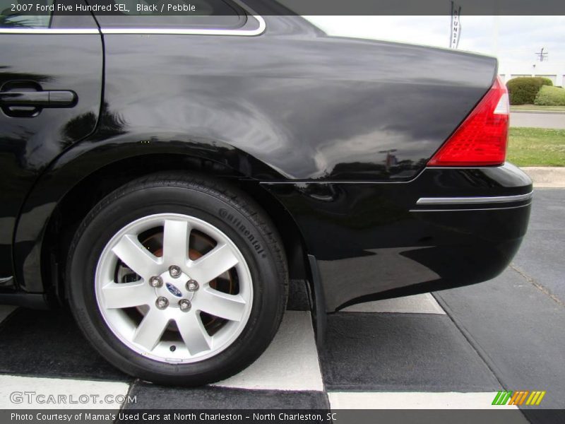 Black / Pebble 2007 Ford Five Hundred SEL