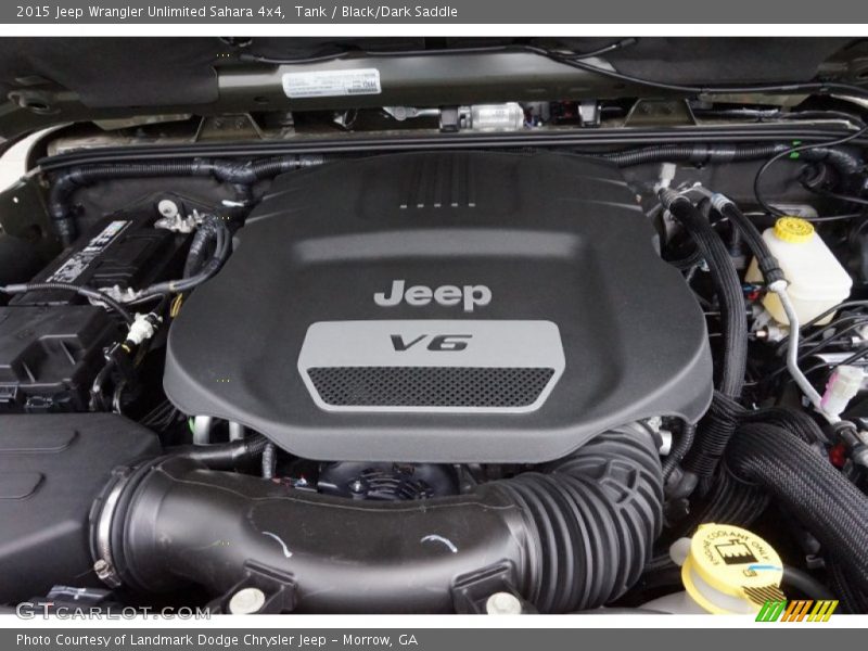 Tank / Black/Dark Saddle 2015 Jeep Wrangler Unlimited Sahara 4x4