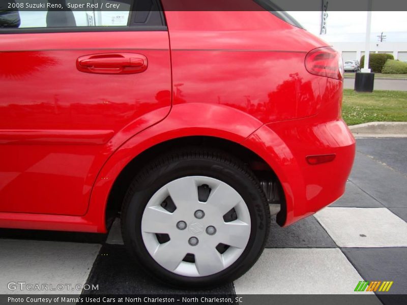 Super Red / Grey 2008 Suzuki Reno