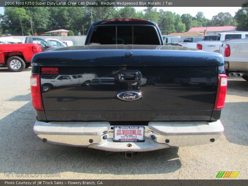 Medium Wedgewood Blue Metallic / Tan 2006 Ford F350 Super Duty Lariat Crew Cab Dually